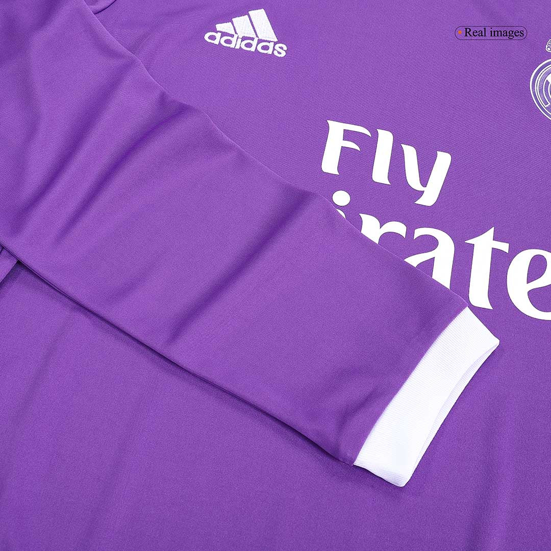 Maillot de foot rétro RONALDO #7 Homme Real Madrid extérieur 2016/17 manches longues
