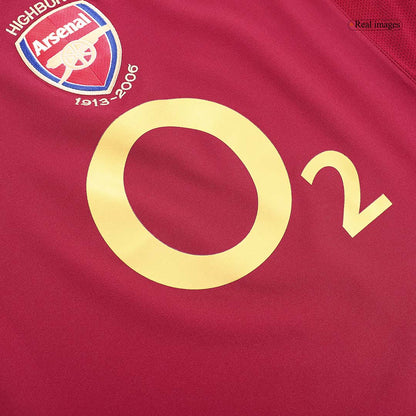 Maillot de foot domicile rétro Arsenal 2005/06 Homme BERGKAMP #10