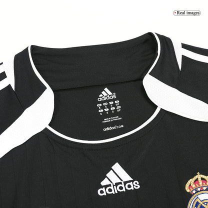Maillot de football rétro SERGIO RAMOS #4 Real Madrid 2006/07 extérieur manches longues homme