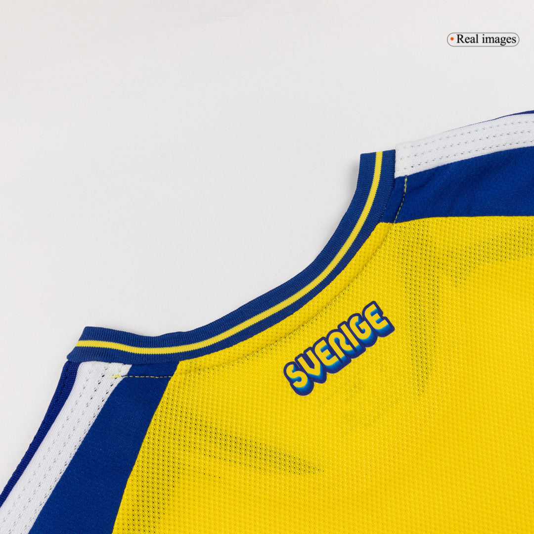 Maillot de Foot Domicile Homme Suède Coupe du Monde 2026 Version Joueur - Coupe Ajustée