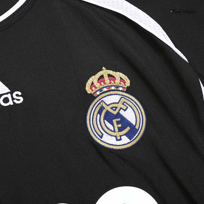 Maillot de foot extérieur Rétro RAUL #7 Homme Real Madrid 2006/07