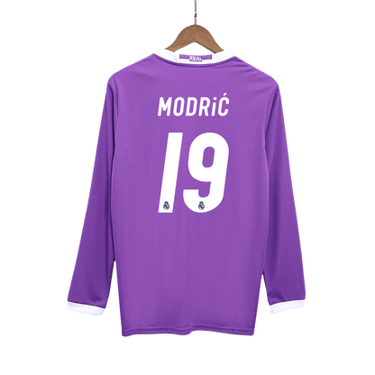 Maillot de football rétro MODRIĆ #19 Real Madrid Homme Extérieur Manches Longues 2016/17