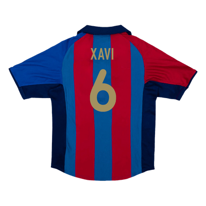 Maillot de foot domicile rétro XAVI #6 Barcelone 2001/02 pour homme